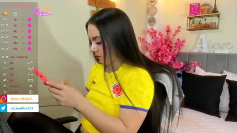 Snapshot of alexia_fit23 chatting on June 28, 2026, 1:06 pm Alexia online show from June 28, 2026, 1:06 pm