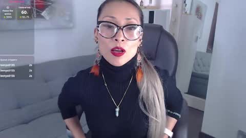 Snapshot of alexia_james_ chatting on April 21, 2026, 9:06 pm Alexa online show from April 21, 2026, 9:06 pm
