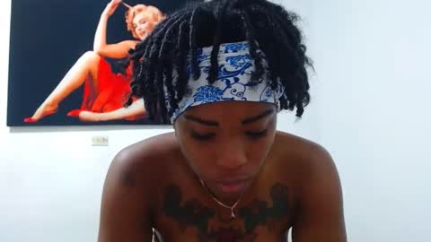 alexia_sinclaire24 online show from September 12, 2025, 11:37 pm