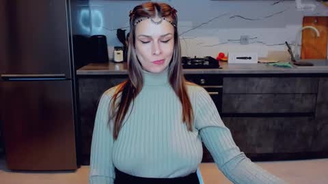 Alexia online show from February 13, 2025, 12:24 am