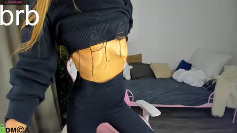 Alexis   Mon Tue Wed Thu Fri 7 GMT 0100am-0700am  online show from September 29, 2025, 8:13 pm