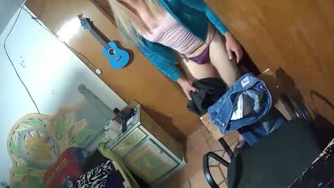 alexiss699 online show from December 2, 2024, 9:56 am