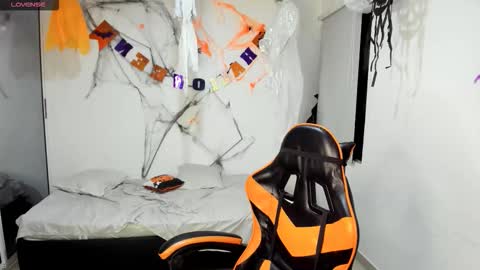 ALEXJ BLACK online show from October 17, 2025, 11:13 am