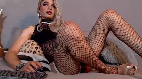 Alexjhonsson online show from April 21, 2026, 12:00 pm