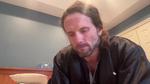 Alex Mann online show from December 24, 2024, 2:01 pm