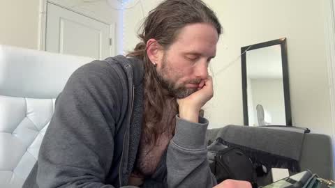 Alex Mann online show from January 17, 2025, 2:39 pm