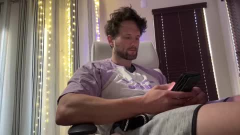 Alex Mann online show from October 5, 2025, 3:10 pm