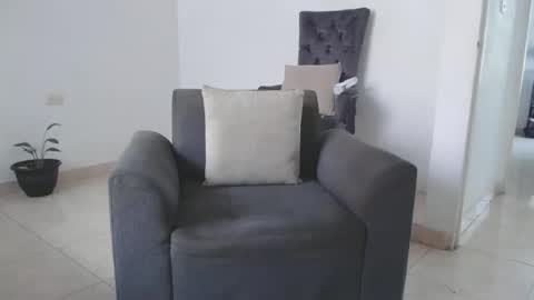 Maximuss online show from February 8, 2025, 6:12 pm