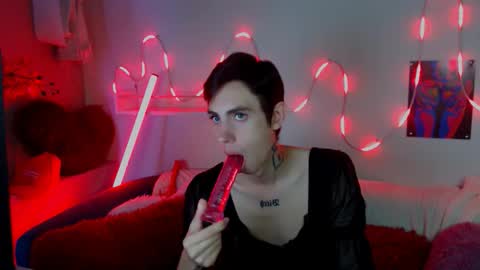 alexnaughty14 online show from September 26, 2025, 8:18 am