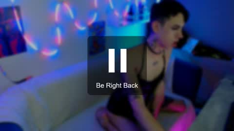 alexnaughty14 online show from November 21, 2025, 1:43 pm