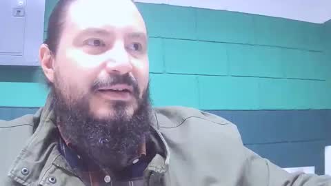 Snapshot of alextambet chatting on November 11, 2025, 1:44 pm alextambet online show from November 11, 2025, 1:44 pm