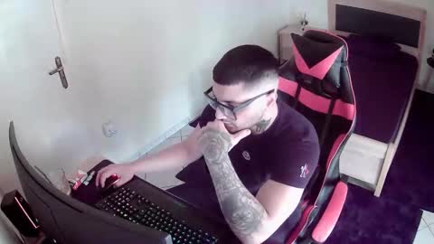 Snapshot of alexthepro00 chatting on February 6, 2026, 9:12 am alexthepro00 online show from February 6, 2026, 9:12 am