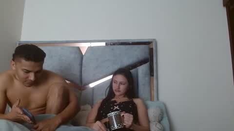 alex y luisa online show from October 28, 2025, 4:09 pm