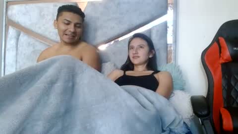 Snapshot of alexvsluisa chatting on July 6, 2026, 3:58 pm alex y luisa online show from July 6, 2026, 3:58 pm
