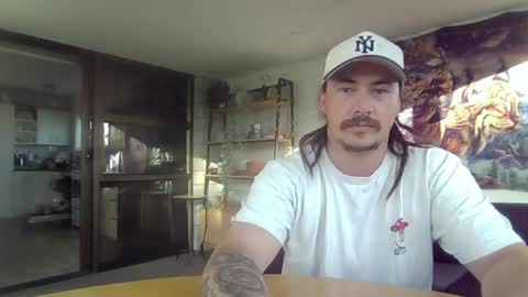 Alex online show from April 17, 2026, 4:37 am