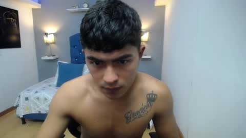 Snapshot of alexx_leon chatting on May 26, 2026, 2:46 pm Alexx Leon online show from May 26, 2026, 2:46 pm