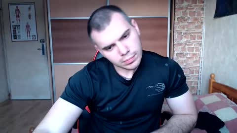 alexxgorilla online show from March 8, 2026, 3:49 pm