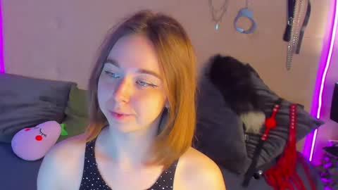 AlexxisSky online show from March 11, 2025, 6:43 am