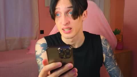 Alex online show from October 3, 2025, 12:02 pm