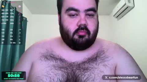 Snapshot of alexxxbear chatting on February 22, 2026, 12:34 am alexxxbear online show from February 22, 2026, 12:34 am