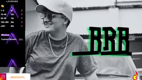 Snapshot of alexxxmorris chatting on October 27, 2025, 5:33 am ALEXXX MORRIS online show from October 27, 2025, 5:33 am