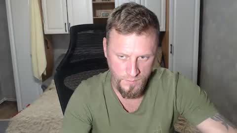 alexyno2022 ONLYFANS online show from October 11, 2025, 10:41 pm