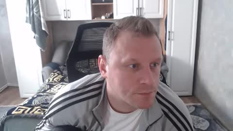 alexyno2022 ONLYFANS online show from November 14, 2025, 10:25 am