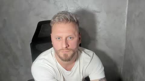 alexyno2022 ONLYFANS online show from January 15, 2026, 11:41 pm