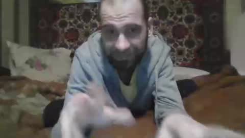 alferezsolvajo online show from April 5, 2026, 11:13 pm