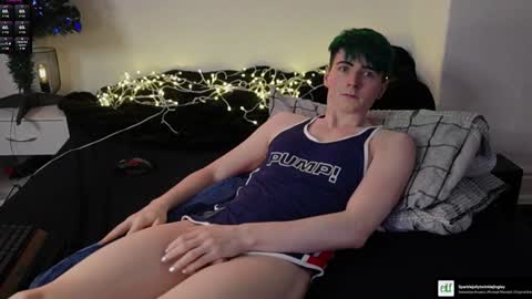 Snapshot of alfiegreenxxx chatting on December 13, 2024, 11:17 pm Alfie Green online show from December 13, 2024, 11:17 pm