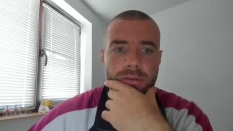 alfiesolomons87 online show from October 22, 2025, 10:15 am