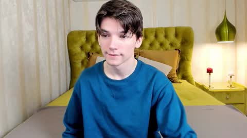 Snapshot of alfred_joness chatting on September 26, 2025, 7:12 am Alfred online show from September 26, 2025, 7:12 am