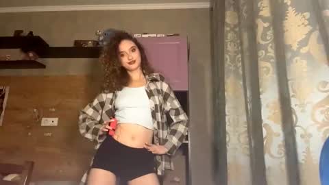 Snapshot of alfredaspagnolo chatting on November 24, 2025, 4:18 pm Tatiana online show from November 24, 2025, 4:18 pm