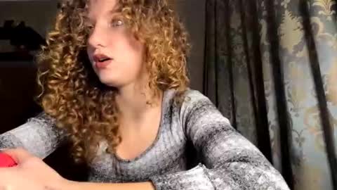 Snapshot of alfredaspagnolo chatting on November 28, 2025, 5:26 pm Tatiana online show from November 28, 2025, 5:26 pm