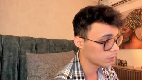 Snapshot of alhan_twink chatting on May 23, 2026, 5:56 am ALHAN online show from May 23, 2026, 5:56 am