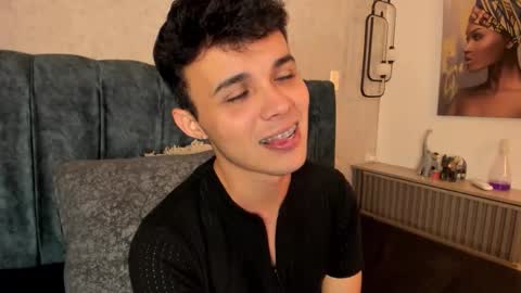 Snapshot of alhan_twink chatting on May 29, 2026, 5:38 am ALHAN online show from May 29, 2026, 5:38 am