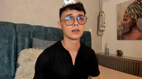Snapshot of alhan_twink chatting on June 2, 2026, 5:42 am ALHAN online show from June 2, 2026, 5:42 am