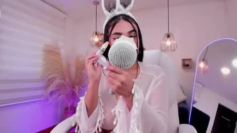 Alheli online show from November 1, 2025, 12:51 pm