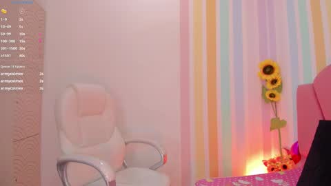 Snapshot of alia_peach_ chatting on March 11, 2025, 7:58 am Alia online show from March 11, 2025, 7:58 am