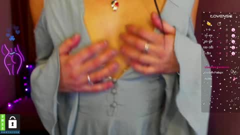 Alianna online show from January 14, 2025, 3:47 pm