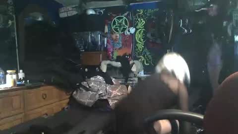 Snapshot of alic3nlorna chatting on November 28, 2025, 9:12 am noire13 online show from November 28, 2025, 9:12 am