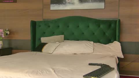 Snapshot of alice684968 chatting on May 12, 2026, 6:21 am Alice online show from May 12, 2026, 6:21 am