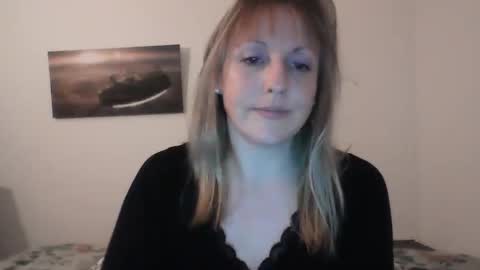 Snapshot of alice8363 chatting on January 8, 2025, 4:33 pm Alice online show from January 8, 2025, 4:33 pm