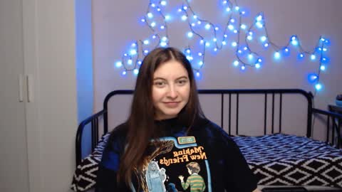 Alice online show from December 1, 2024, 4:29 pm