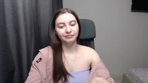 Alice online show from February 19, 2025, 1:18 am