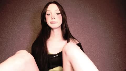 Snapshot of alice__aris chatting on December 26, 2024, 3:20 pm Alice Aris online show from December 26, 2024, 3:20 pm