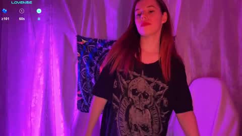 Snapshot of alice__madness chatting on February 18, 2026, 9:33 pm Alice online show from February 18, 2026, 9:33 pm