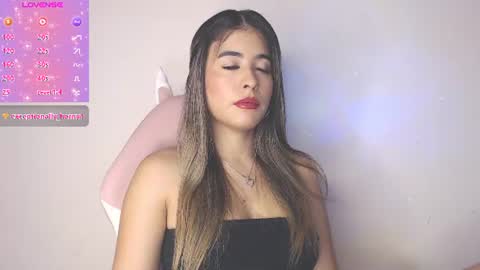 Snapshot of alice_cespedes chatting on June 23, 2026, 6:17 pm alice_cespedes online show from June 23, 2026, 6:17 pm