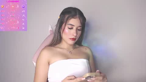 Snapshot of alice_cespedes chatting on July 16, 2026, 2:28 am alice_cespedes online show from July 16, 2026, 2:28 am