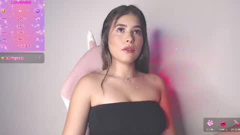 Snapshot of alice_cespedes chatting on July 21, 2026, 2:14 am alice_cespedes online show from July 21, 2026, 2:14 am
